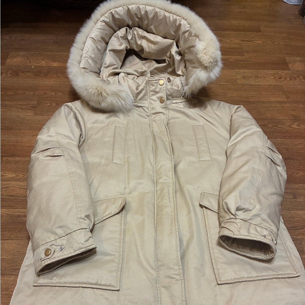 Roro Sheep Beige Puffer Jacket Size Small